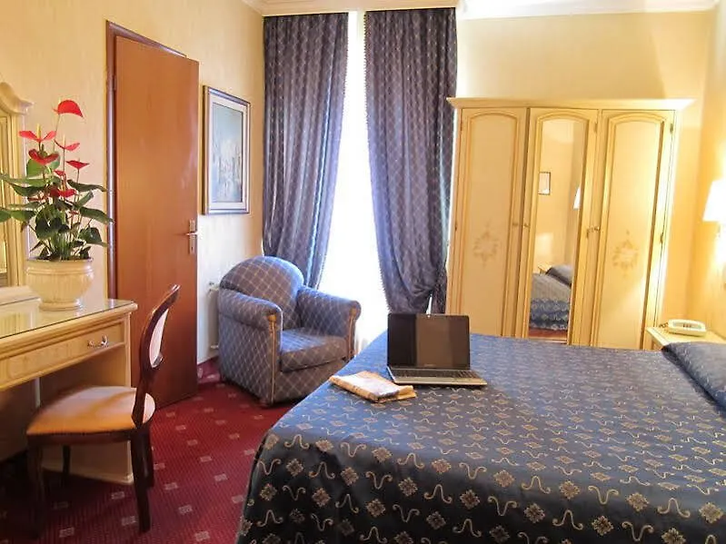 Leonardi Fiamma Hotel Roma 3*,