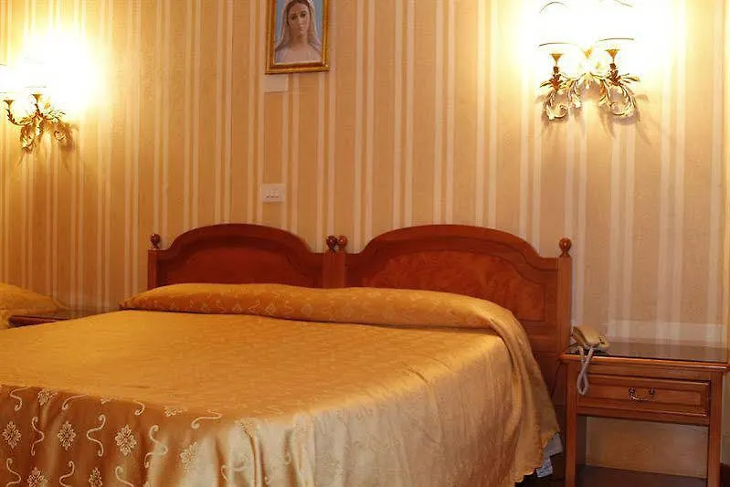 Leonardi Fiamma Hotel Roma Italia